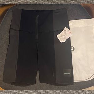 Lululemon Hike to Swim Shorts NWT [L25]